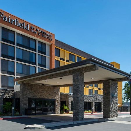 Fairfield Inn And Suites By Marriott Bakersfield Central Extérieur photo